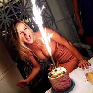 Meet your Posher, Ann-charlotte